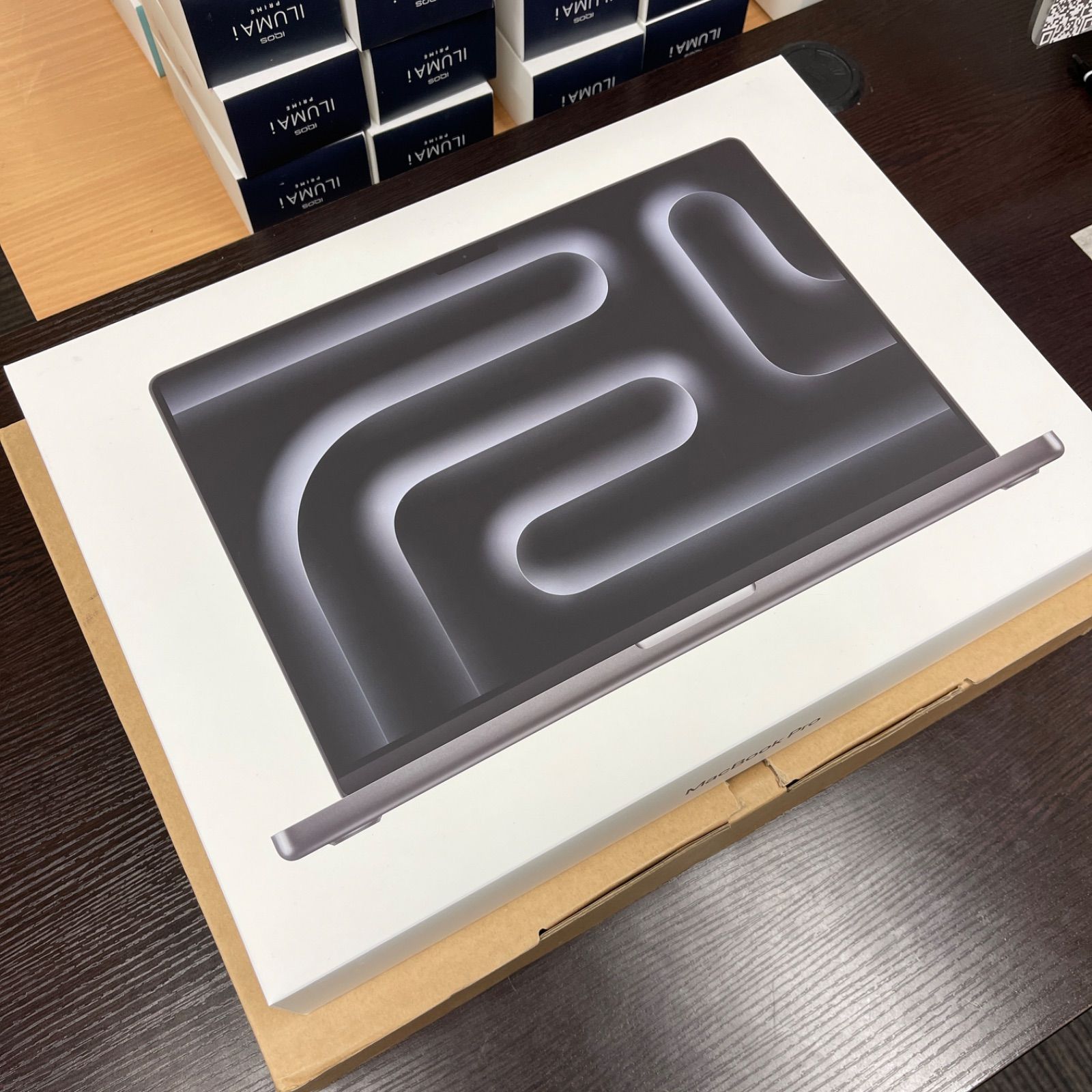 新品未開封 MacBook Pro 16