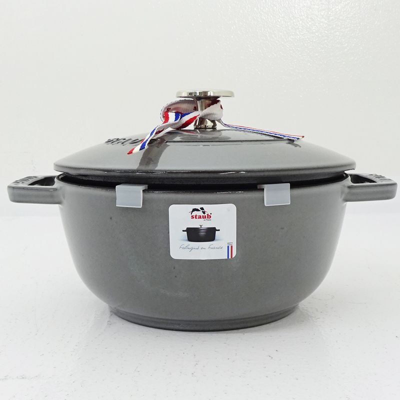 未使用/ストウブ ワナベ M グレー 18cm Amazon｜staub ストウブ 「 ワナベ カンパーニュ M 18cm 」 両手