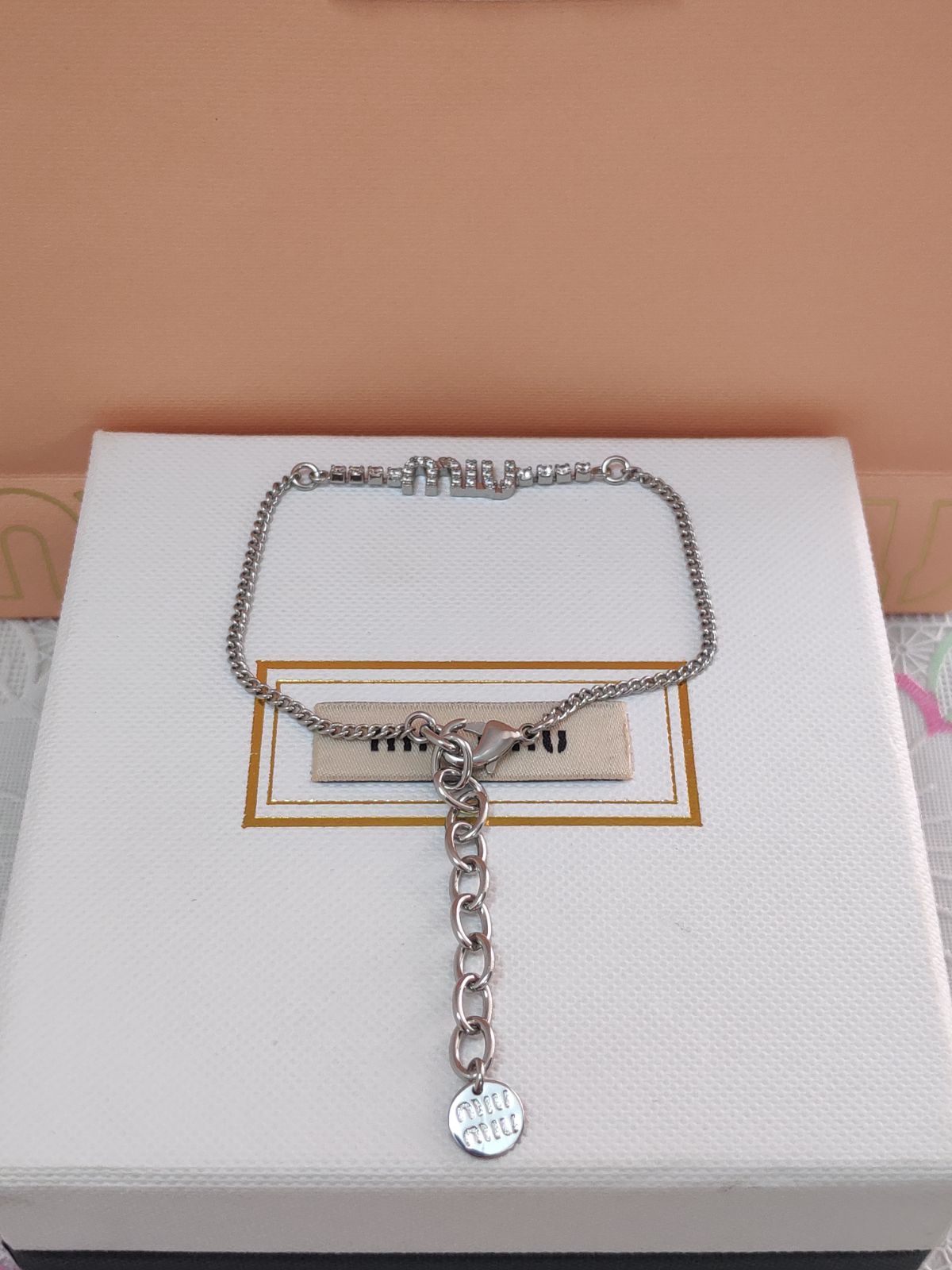 miumiu ブレスレット クリスタルロゴメタル miu miumiu ミュウミュウ