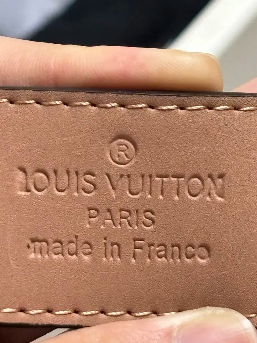 Vuitton ルイヴィトン