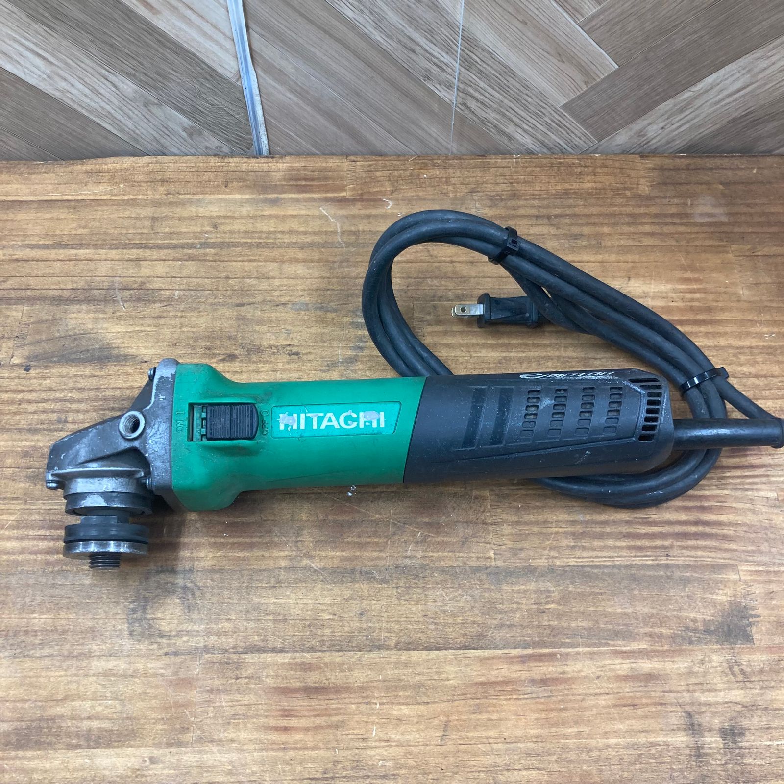 日立工機 電子ディスクグラインダ G15YE2 工具 中古 (D6254ayxY) 〇ハイコーキ(HIKOKI ※旧:日立工機) 150mm電子ディスクグラインダー