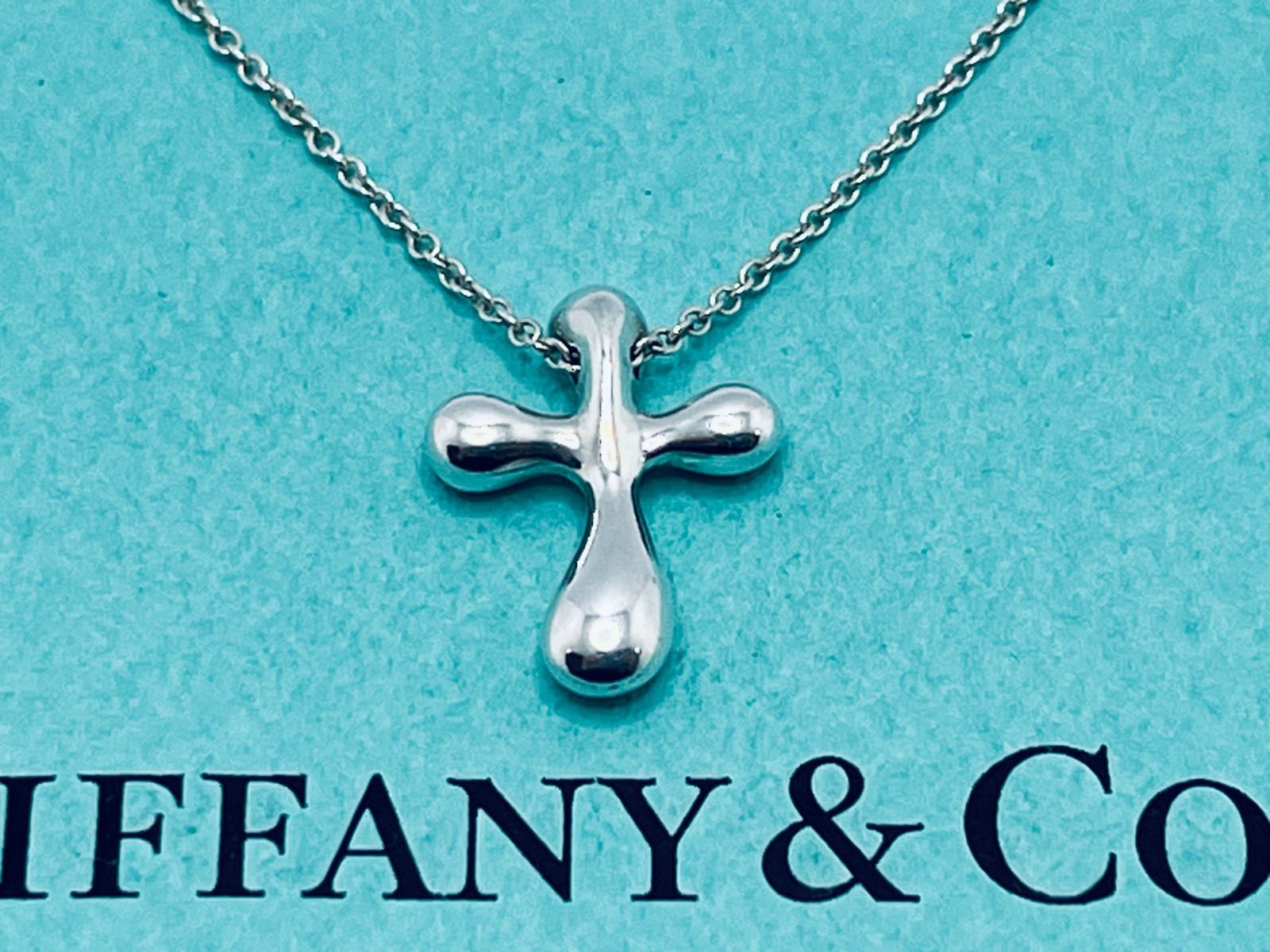 美品★ティファニー スモール クロス ティアドロップ シルバー 十字架 ミニ TIFFANY&Co.（ティファニー） ネックレス エルサ・ペレッティ スモール