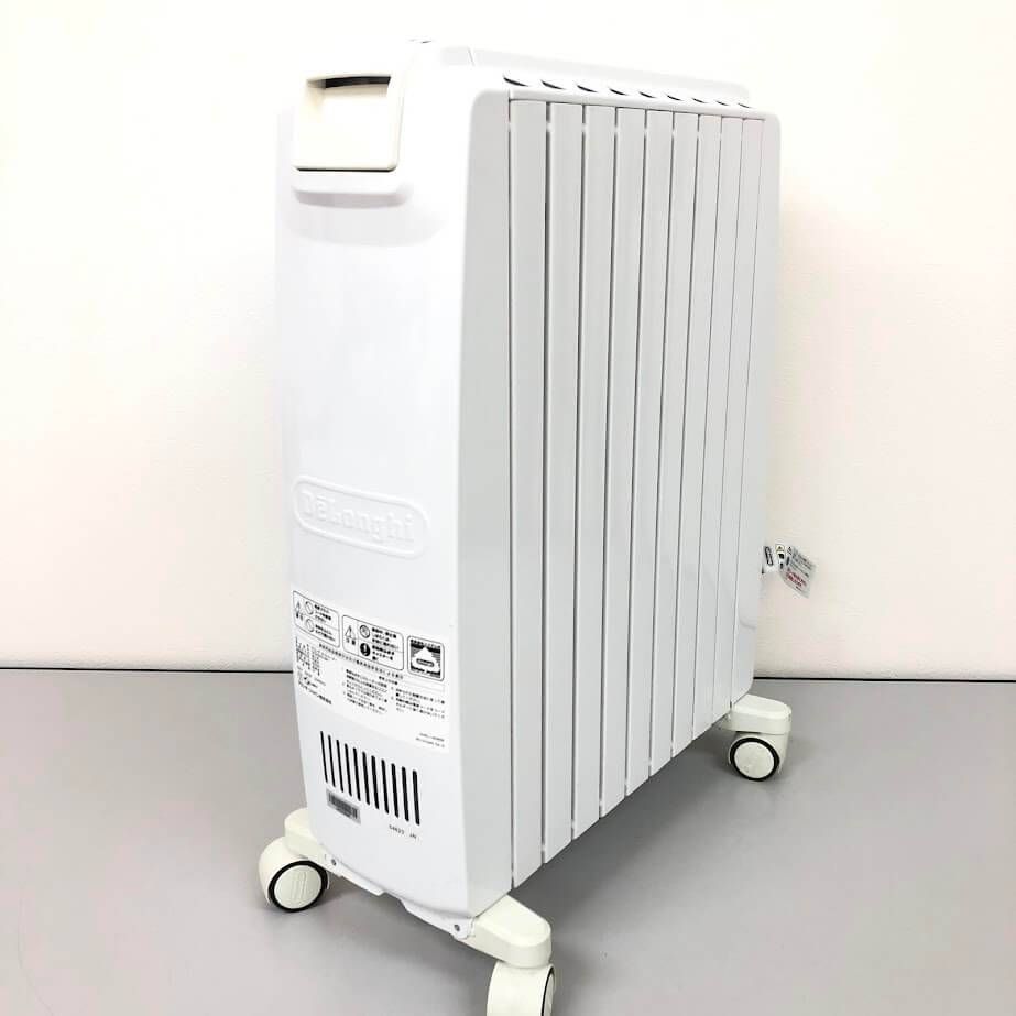 ss7978 デロンギ オイルヒーター DDQ0915-WH ホワイト 9枚フィン 1500W 4～10畳 DeLonghi キャスター付 ヒーター 暖房 白 タイマー ストーブ 静か クリーン オイルヒーター