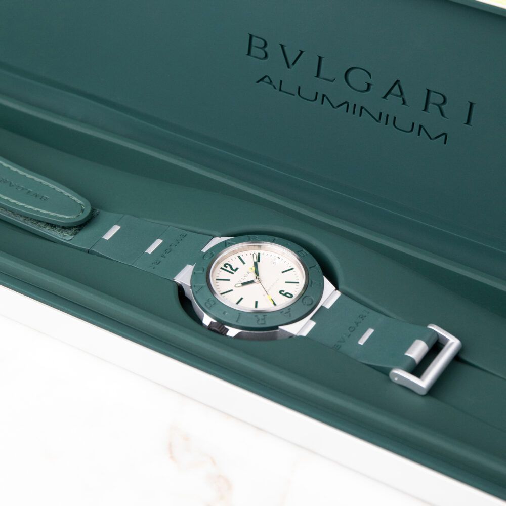 新品】 ブルガリ 世界800本限定 時計 アルミニウム ウォッチ 103854