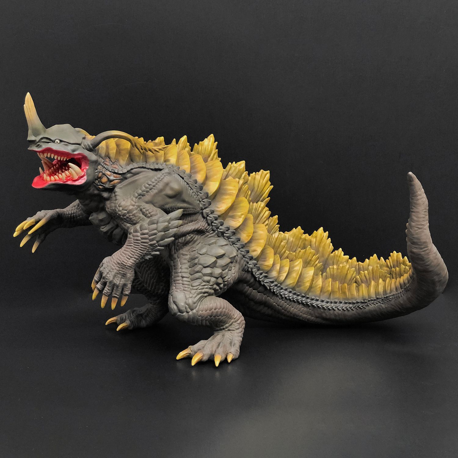 キット完成品 ネロンガ シン・ウルトラマン メガソフビキット 海洋堂
