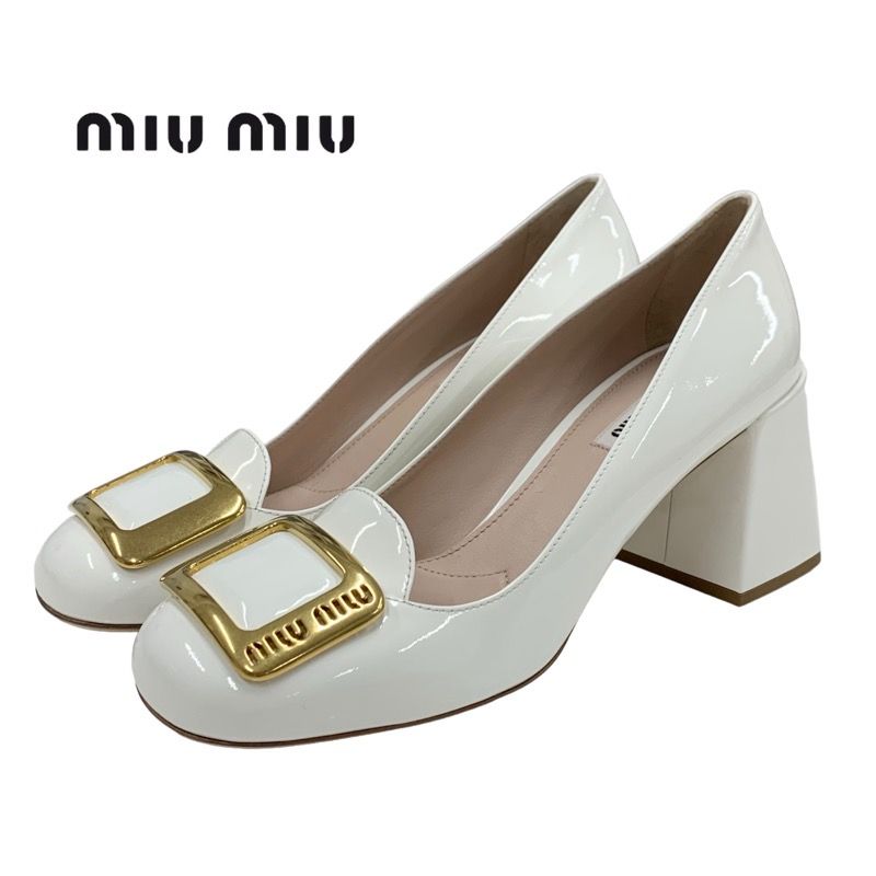 ミュウミュウ MIUMIU パンプス 靴 シューズ パテント ホワイト ミュウミュウ MIUMIU パンプス 靴 シューズ パテント ホワイト