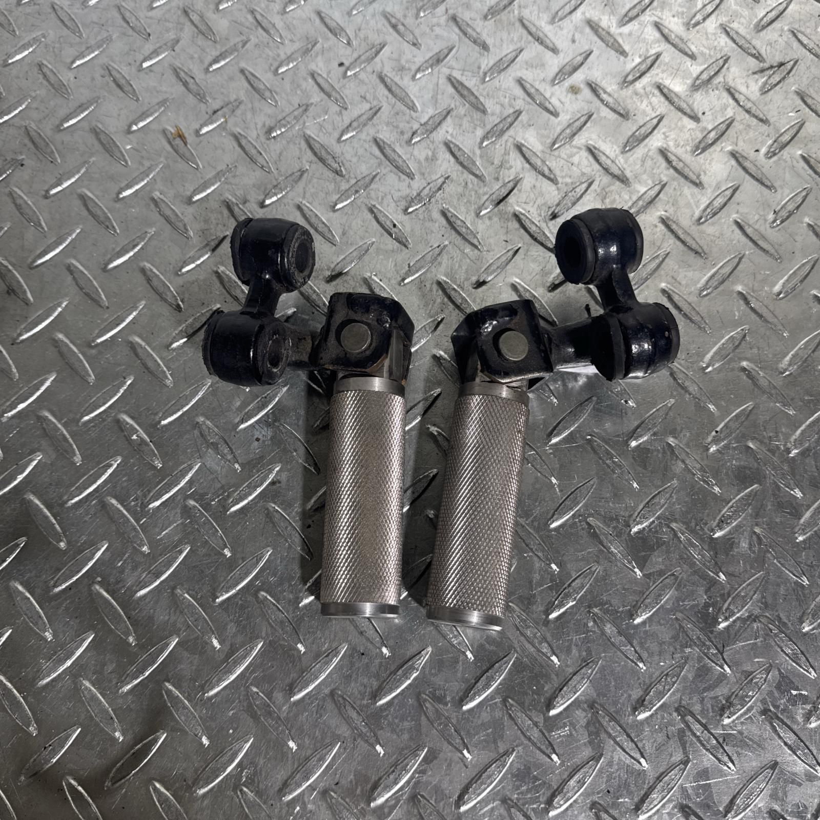 KAWASAKI Z750GP フロントステップ セット カワサキ - メルカリ