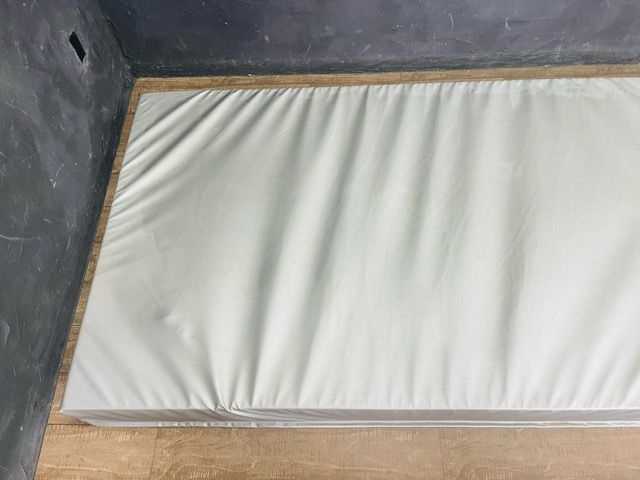 Mattress 900