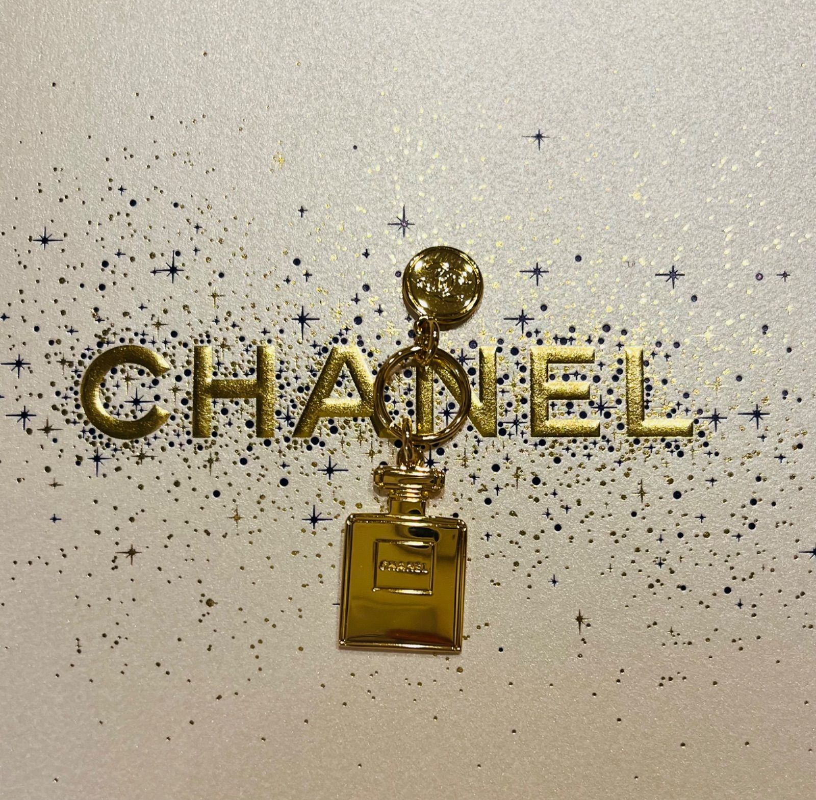 ノベルティチャーム N°5 ボトル(香水) CHANEL 非売品 - チャーム