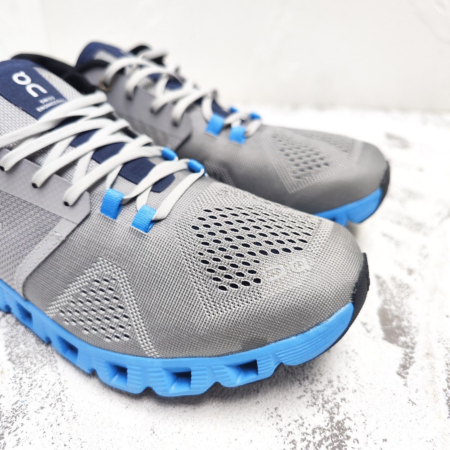 オンクラウド on クラウドXブルー UK9.5 cloud x On Cloud X Sneakers オン クラウドX ジョギング スポーツ