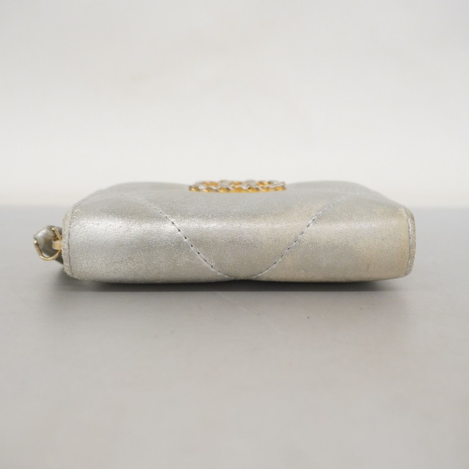シャネル Chanel シャネル 財布 コインケース シャネル19 ラムスキン シルバー レディース
