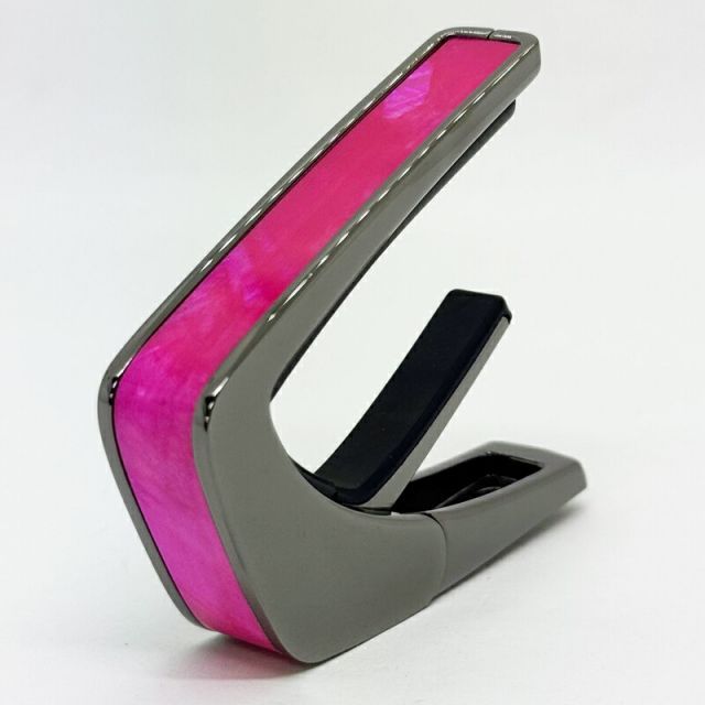 アウトレット1点限り タリア カポ Thalia Capos Exotic Shell Series PINK ANGEL WING | Black Chrome ギター 12インチフレットパッド付属