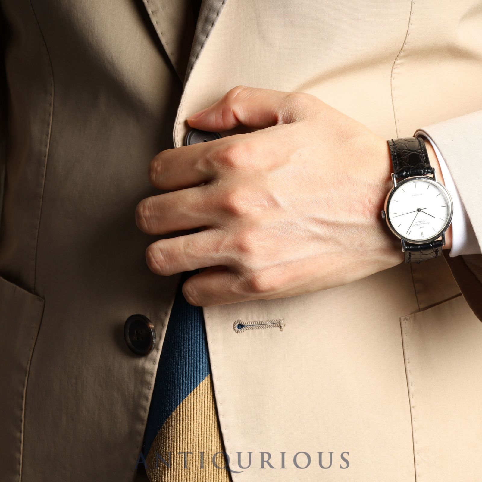 ユニバーサルジュネーブ ホワイトシャドウ 腕時計 866101 自動巻き