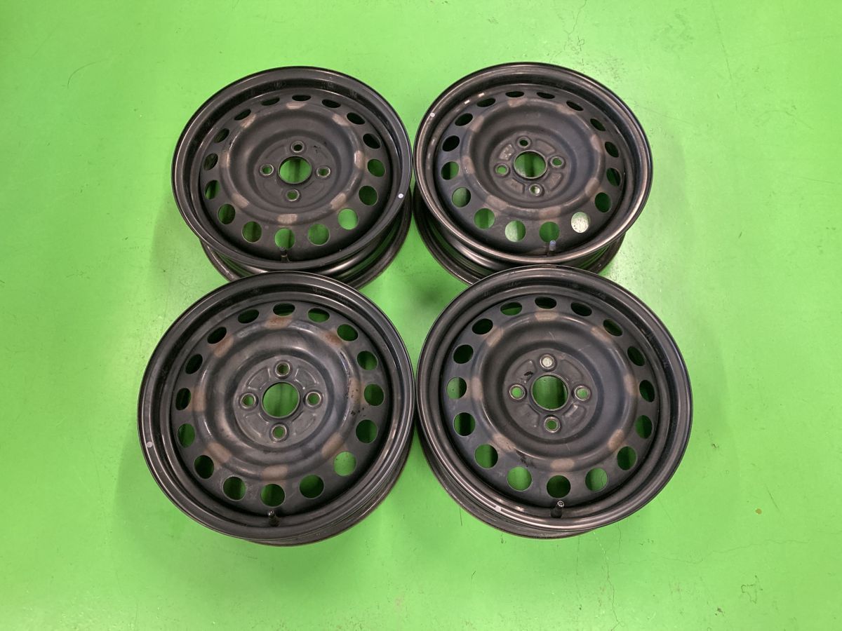 トヨタ NHP10 アクア 純正 15インチスチールホイール 4本SET NSP130 5.0J 39 4H 100 54φ 130 ヴィッツ