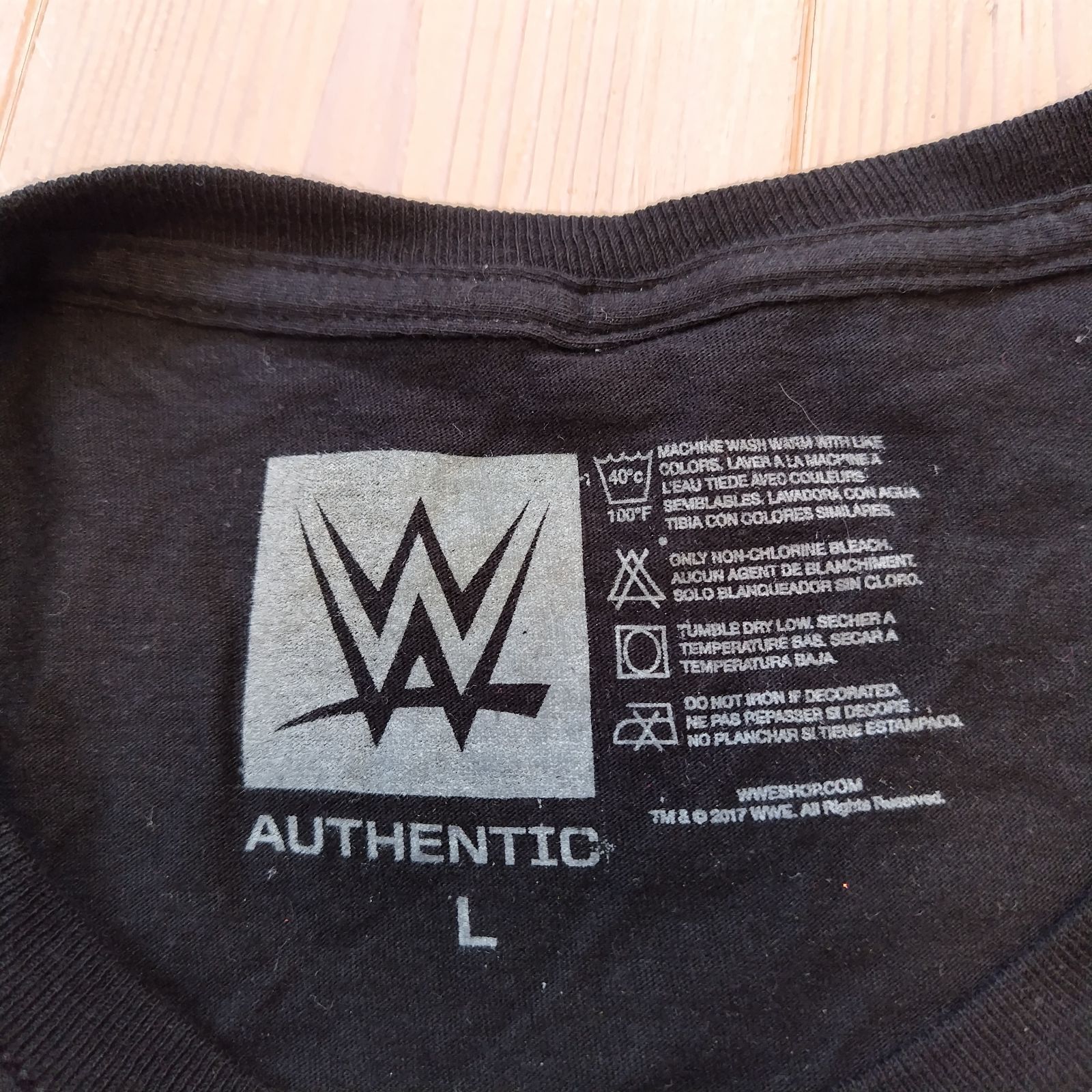 WWE イヨスカイ 未使用 紫雷イオ プロレス Tシャツ  サイズL WWE イヨスカイ 未使用 紫雷イオ プロレス Tシャツ サイズL
