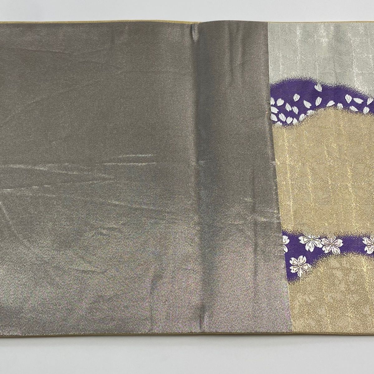 袋帯 美品 秀品 桜 花びら 刺繍 金銀糸 濃紫 六通 正絹 【中古