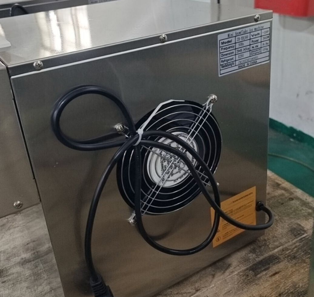 送料無料】氷のいらないかき氷ピンス機 電動かき氷機 業務用 空冷式/糸