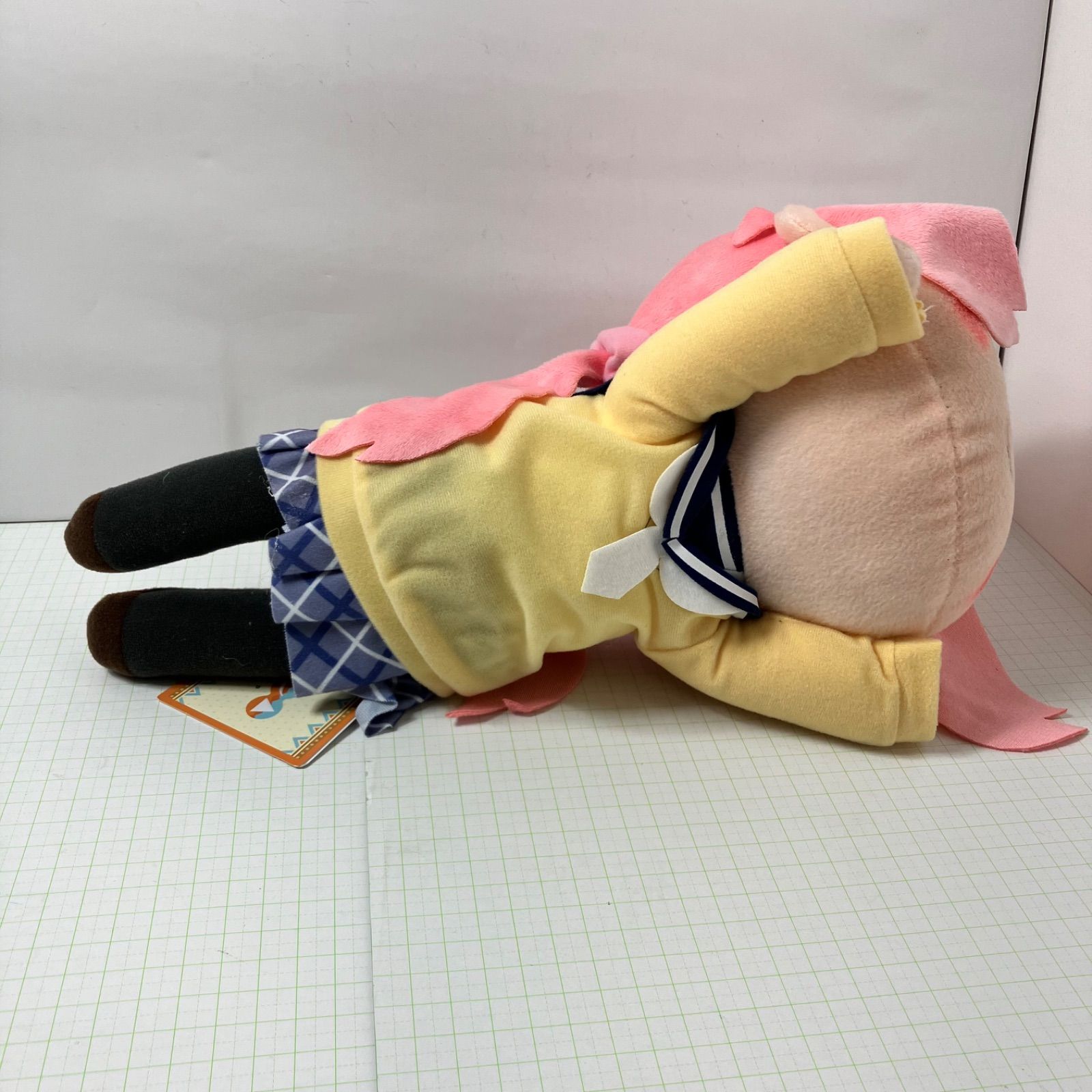 瀬戸店】タグ付き ゆるキャン 寝そべり スペシャルぬいぐるみ