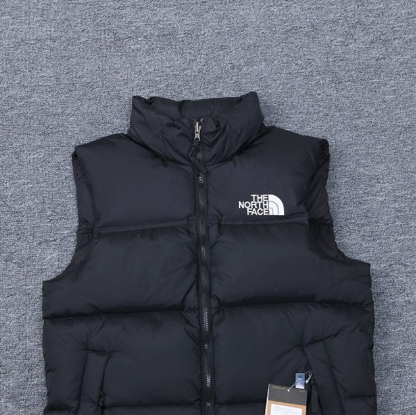 新品未使用 THE NORTH FACE NUPTSE VEST 700 男女兼用 - メルカリ