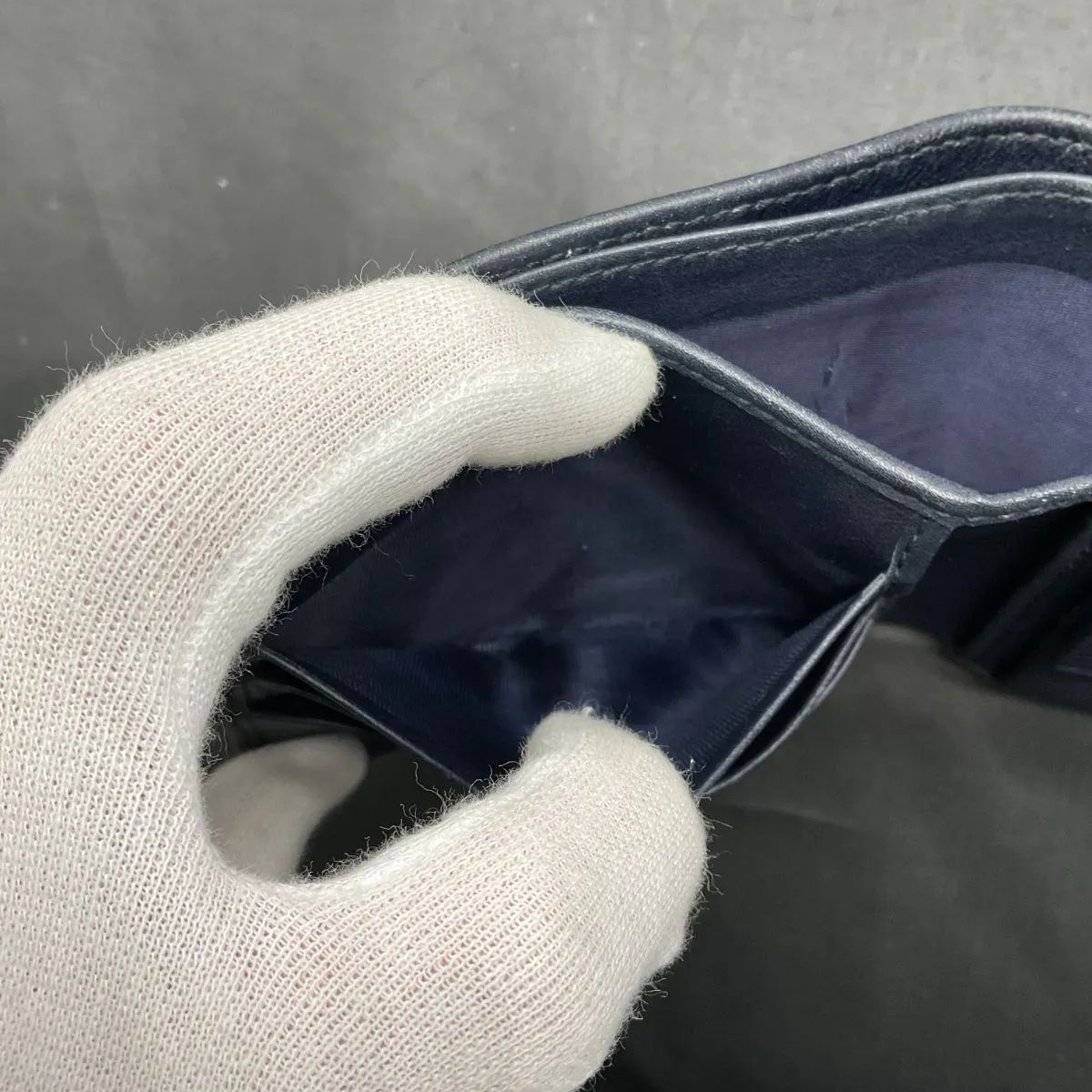 138073