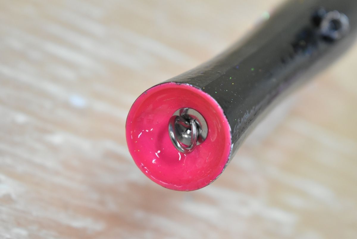 キャスティングプラグ