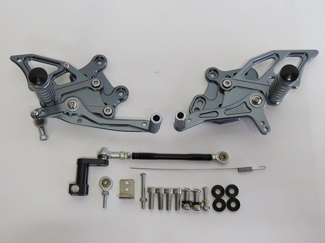 yzf-r25|r3 r25 r3 2025 以降 mt-25 mt-03 2025 以降 バックステップ CNC 灰