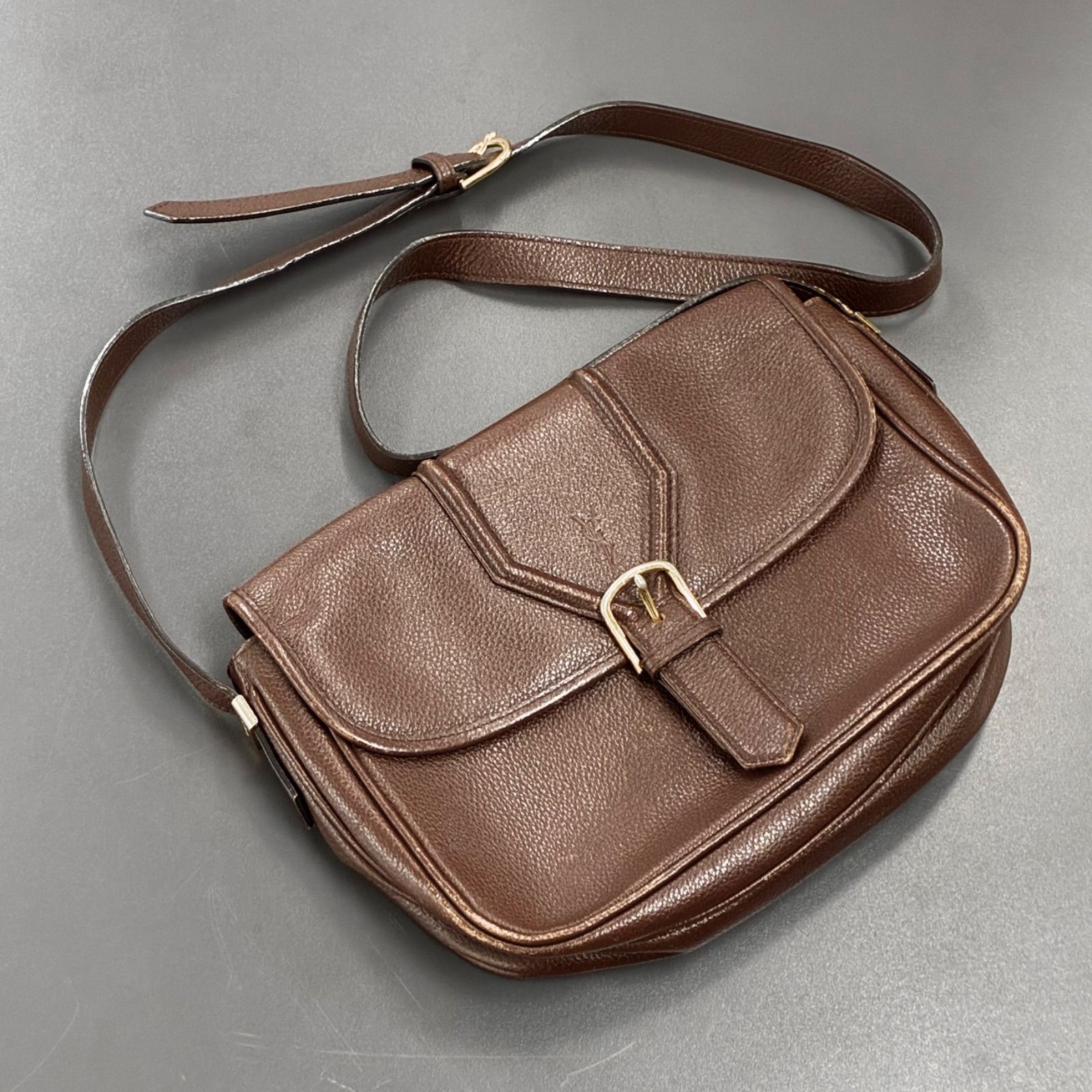 中古品【YVES SAINT LAURENT】イヴ・サンローラン ショルダーバッグ 