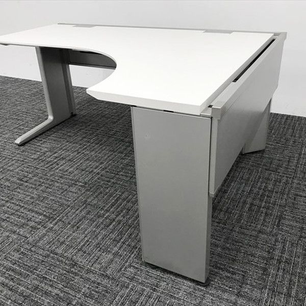 インクルード 引出し無