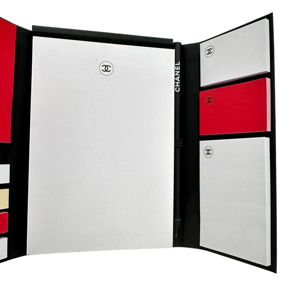 ホワイト ブラック