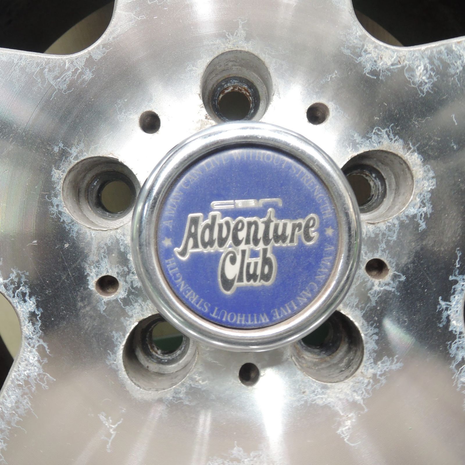 送料無料]4本価格☆Adventure Club 205/70R15 トーヨー トランパス MPZ 