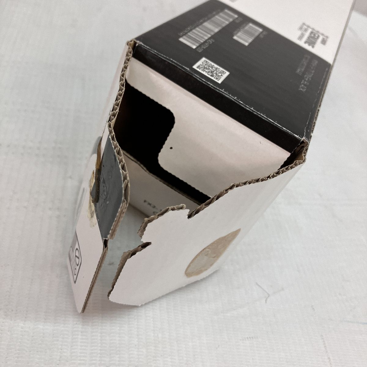 マゼンタ