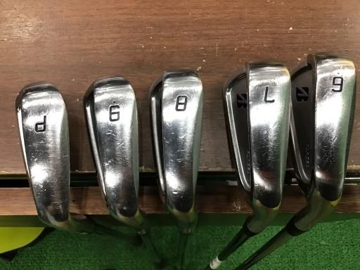 BRIDGESTONE - ブリヂストン JGR アイアン 右利き ゴルフクラブ S FORGED ブリヂストンスポーツ／BRIDGESTONE GOLF JGR／BRIDGESTONE GOLF