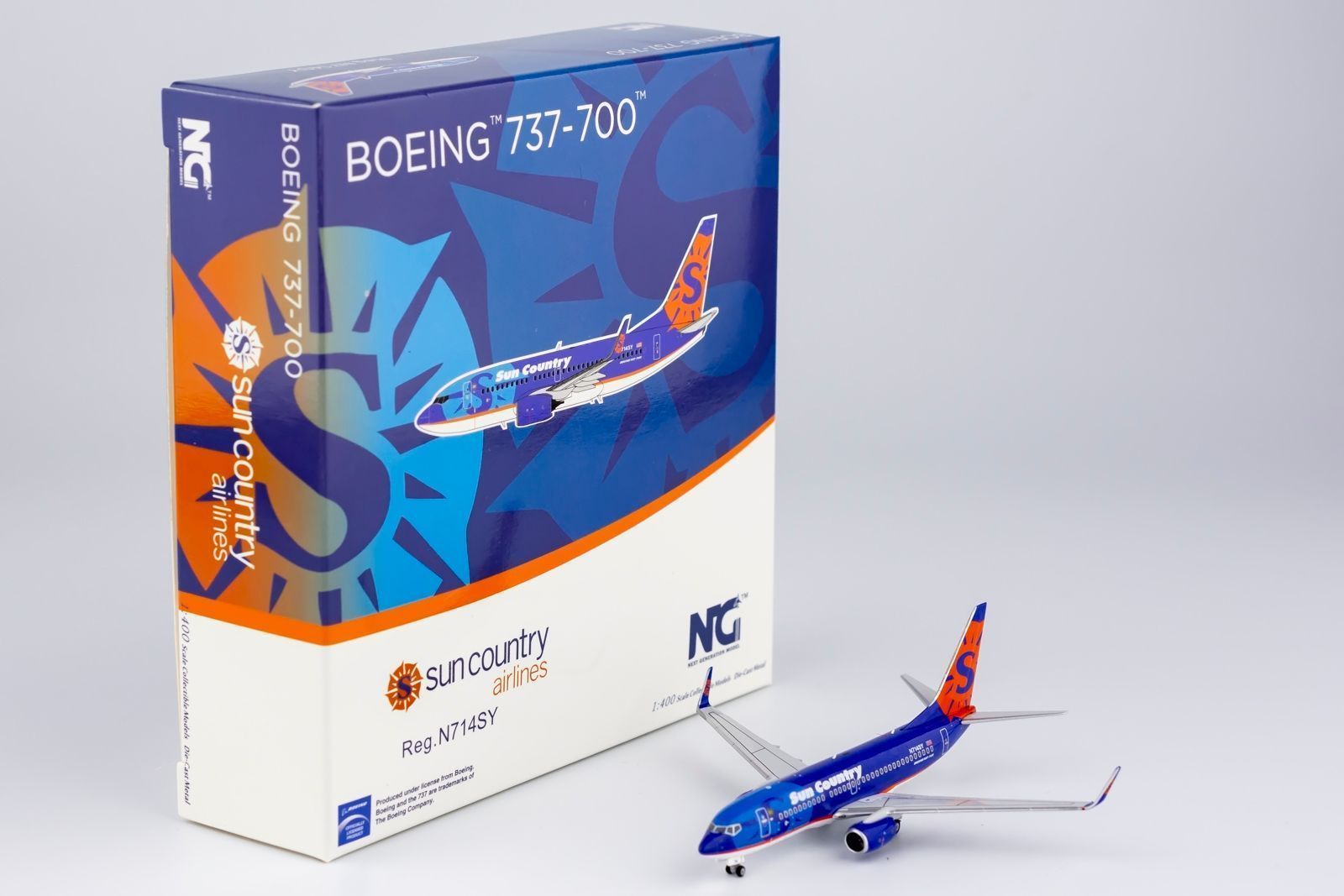 737-700