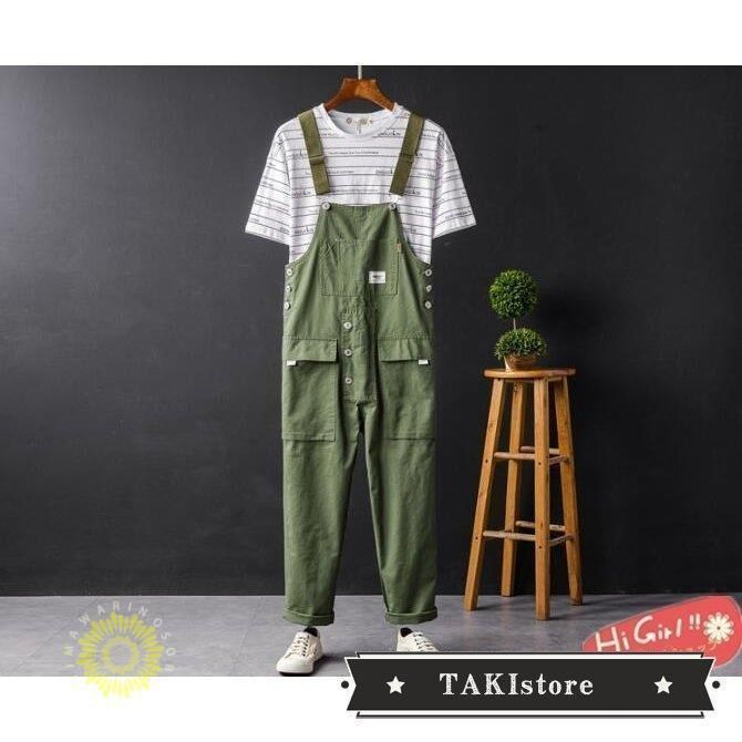 つなぎ服