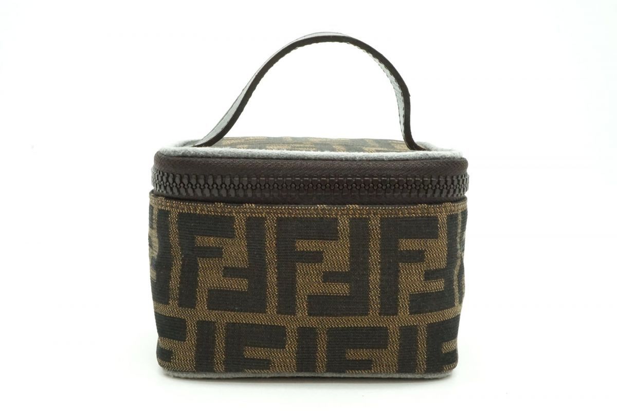 剥がれベタなし 極美品 FENDI ズッカ バニティ ミニ 剥がれベタなし 極美品 FENDI ズッカ バニティ ミニ