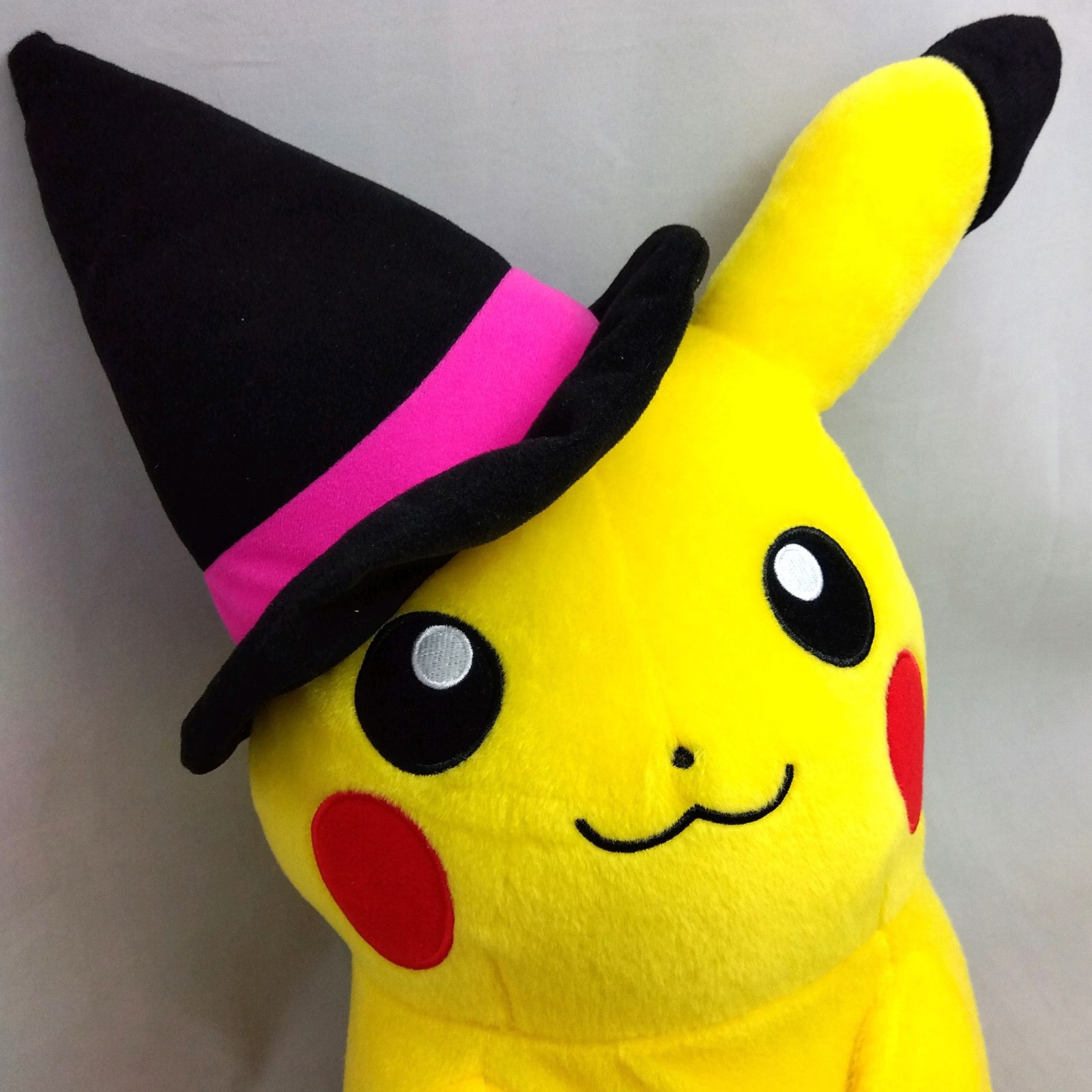 【タグ付き】 ポケットモンスター サン&ムーン めちゃでかぬいぐるみ ハロウィンピカチュウ プライズ景品 バンダイ