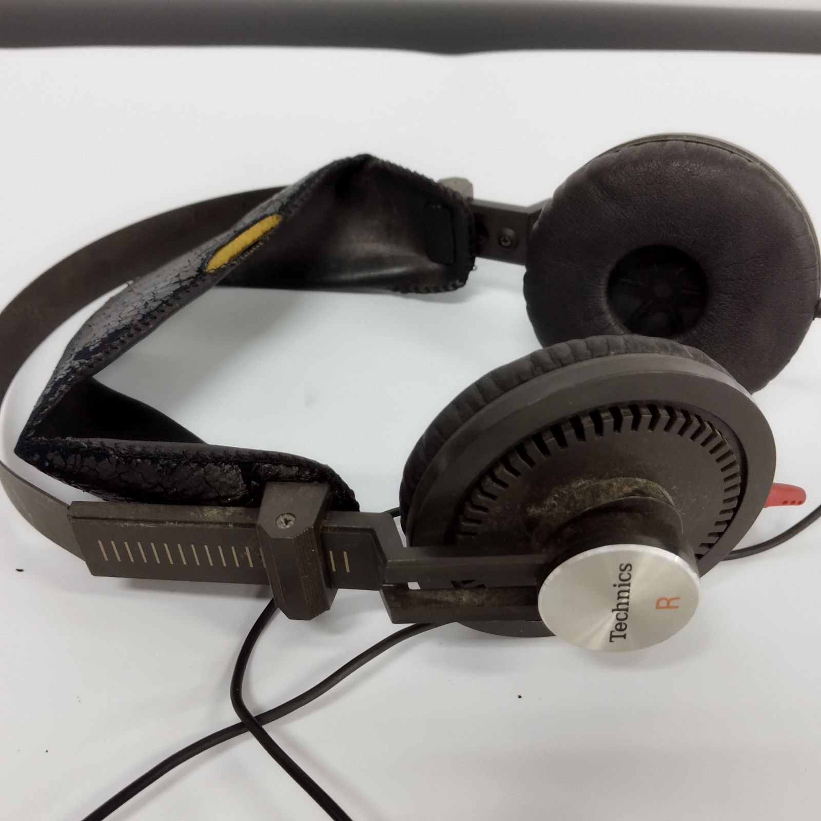 幻の名器・ＴｅｃｈｎｉｃｓＥＡＨーＴ７ヘッドフォン 幻の名器・TechnicsEAHーT7ヘッドフォン