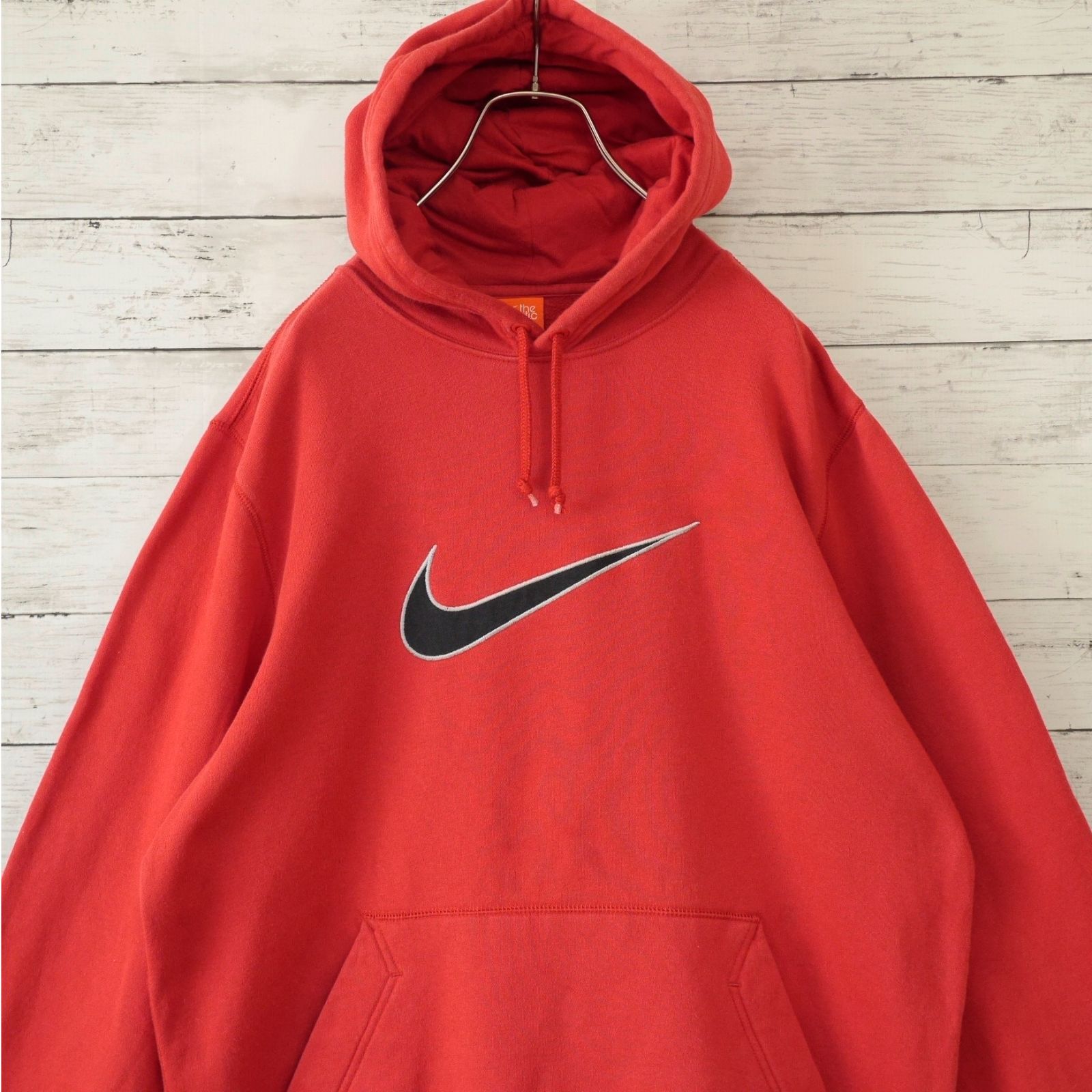 NIKE ナイキ パイピングワッペンスウッシュ刺繍ロゴ 裏起毛 プルオーバー スウェット パーカー フード フーディ メンズ L レッド x ブラック 赤 黒 20202111