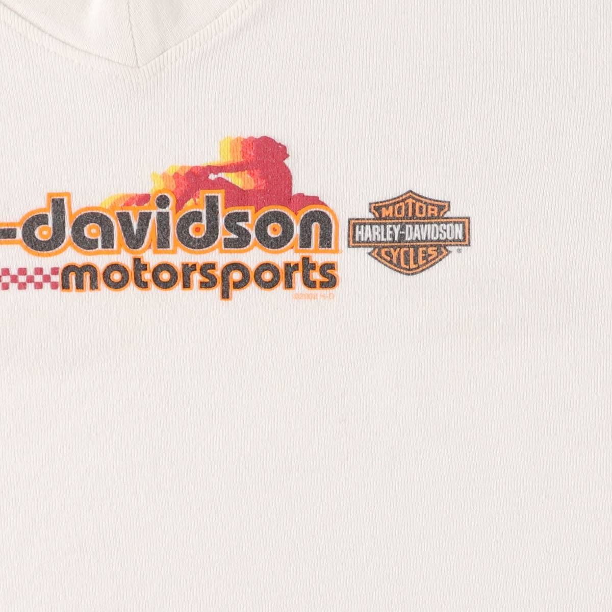 Vネック ロングTシャツ