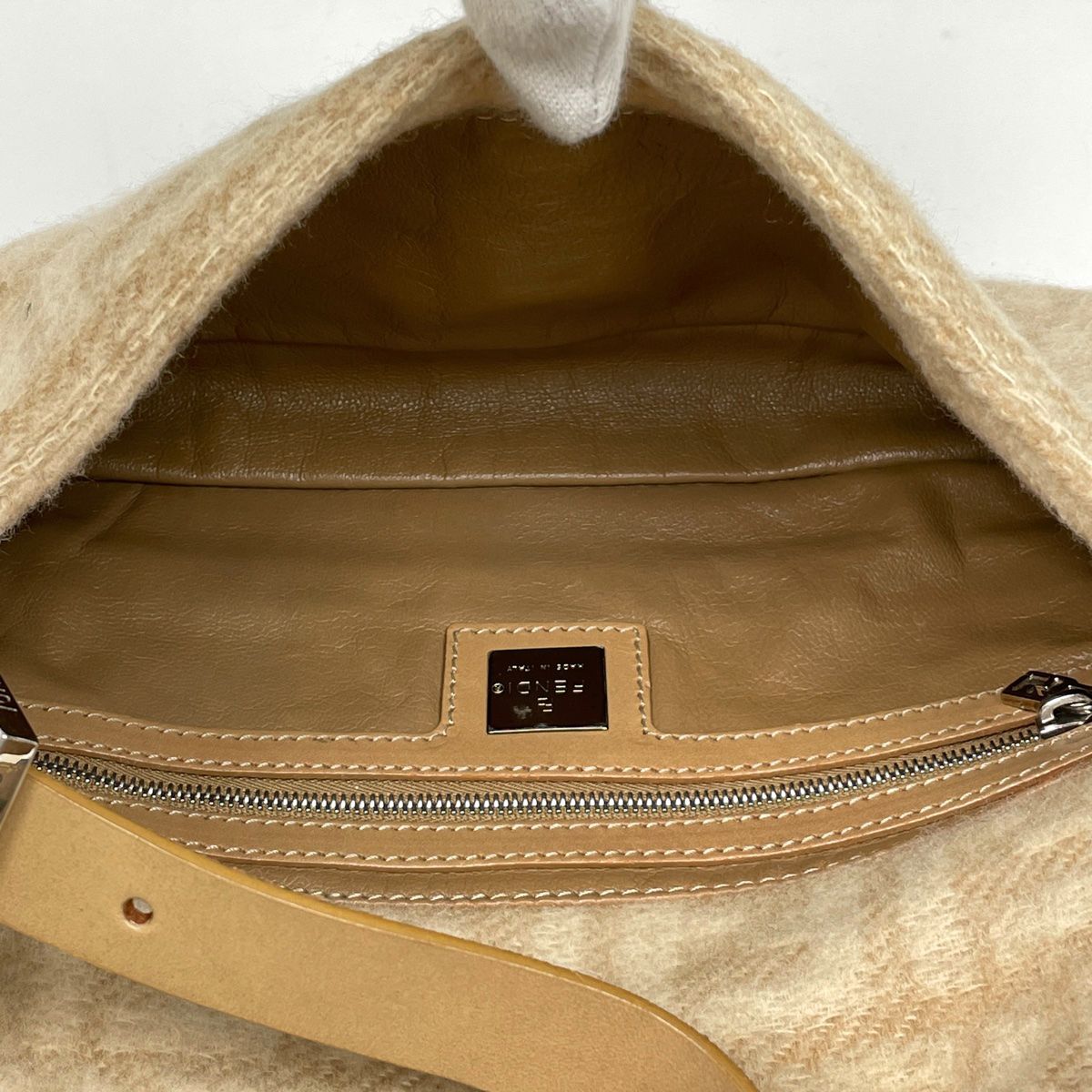 フェンディ FENDI ズッカ柄 マンマバケット ワンショルダー 