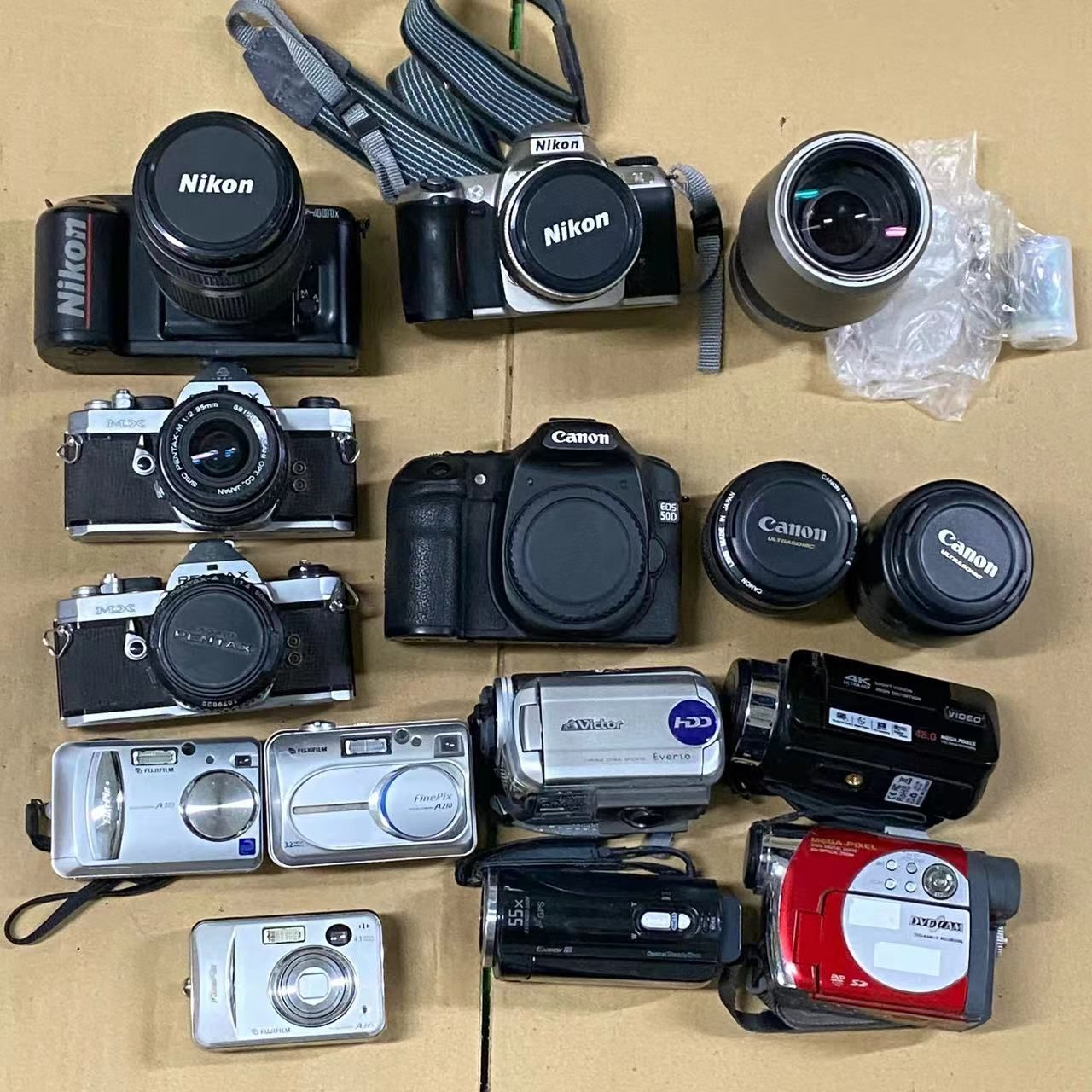 ジャンク扱い】 デジカメ FUJIFILM 一眼レフカメラ Nikon レンズ