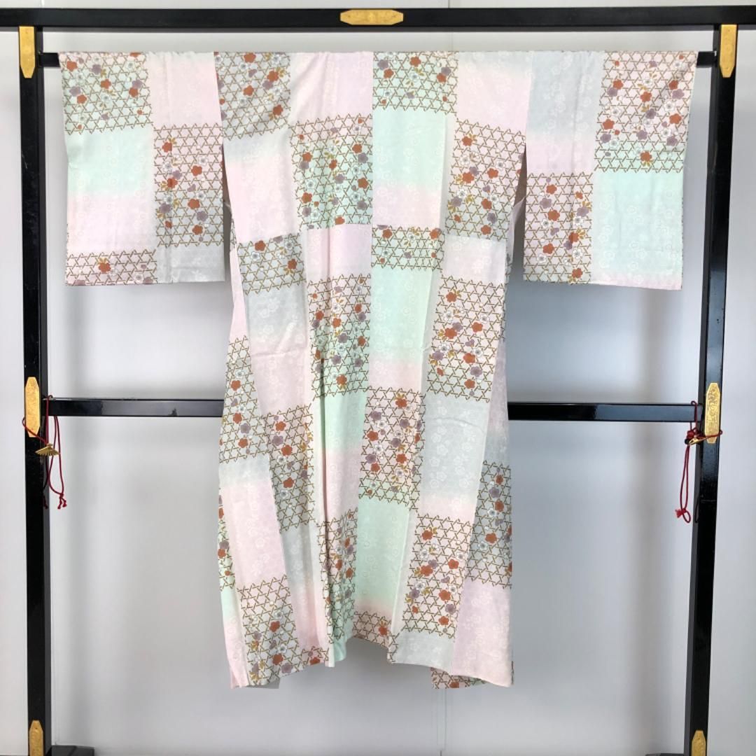 長襦袢 竹垣に花模様 梅 桜 暈し 桜色 半衿付 J-282 - メルカリ