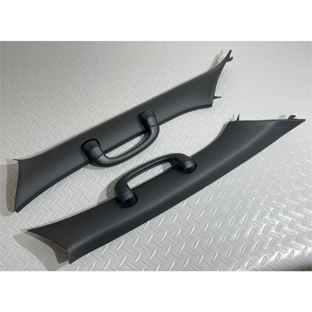 ☆新品 トヨタ Toyota 純正 ハイエース フロントピラー アシスト