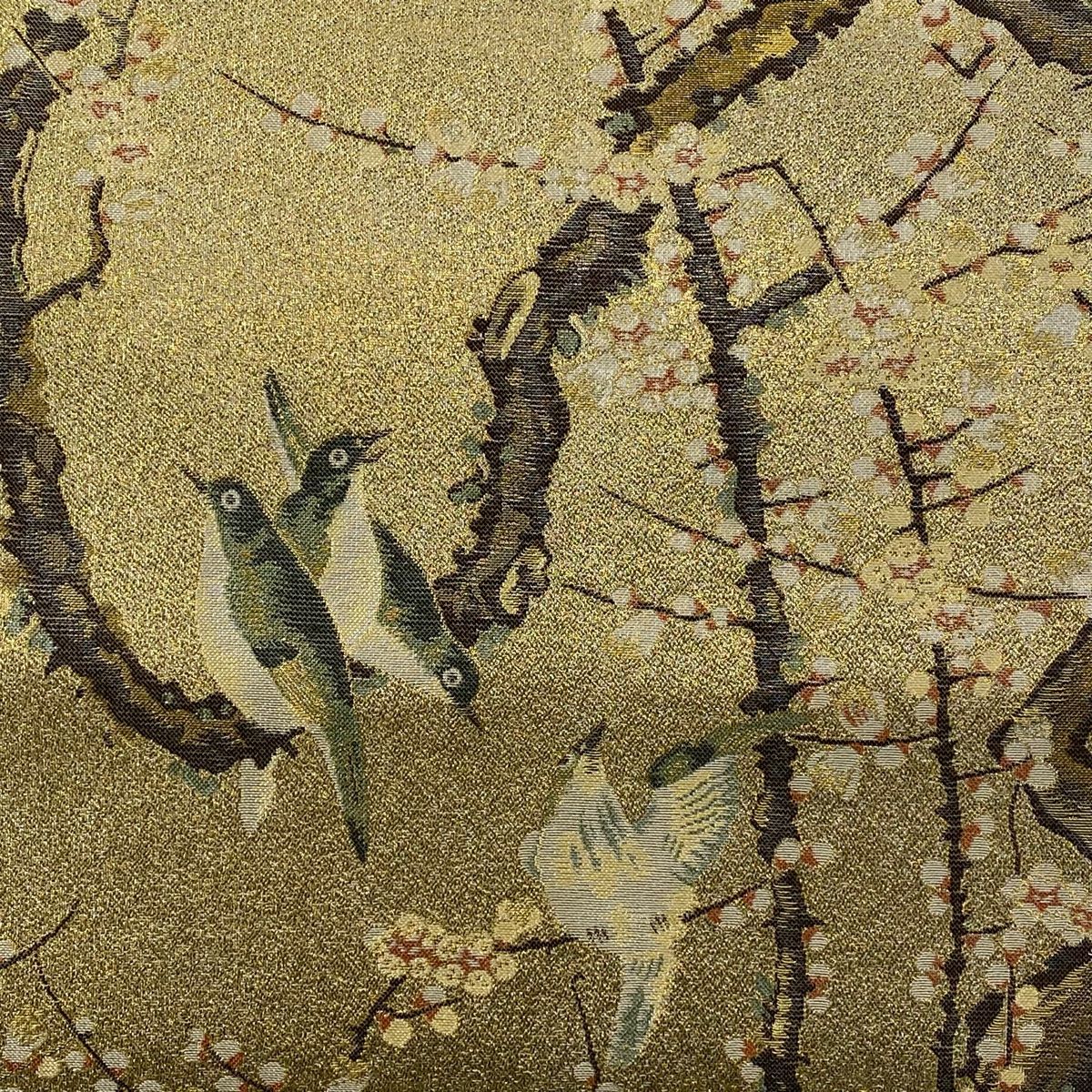 丸帯 日本の宝 プラチナ本金箔 花鳥 草花 金糸 金色 お太鼓柄 正絹