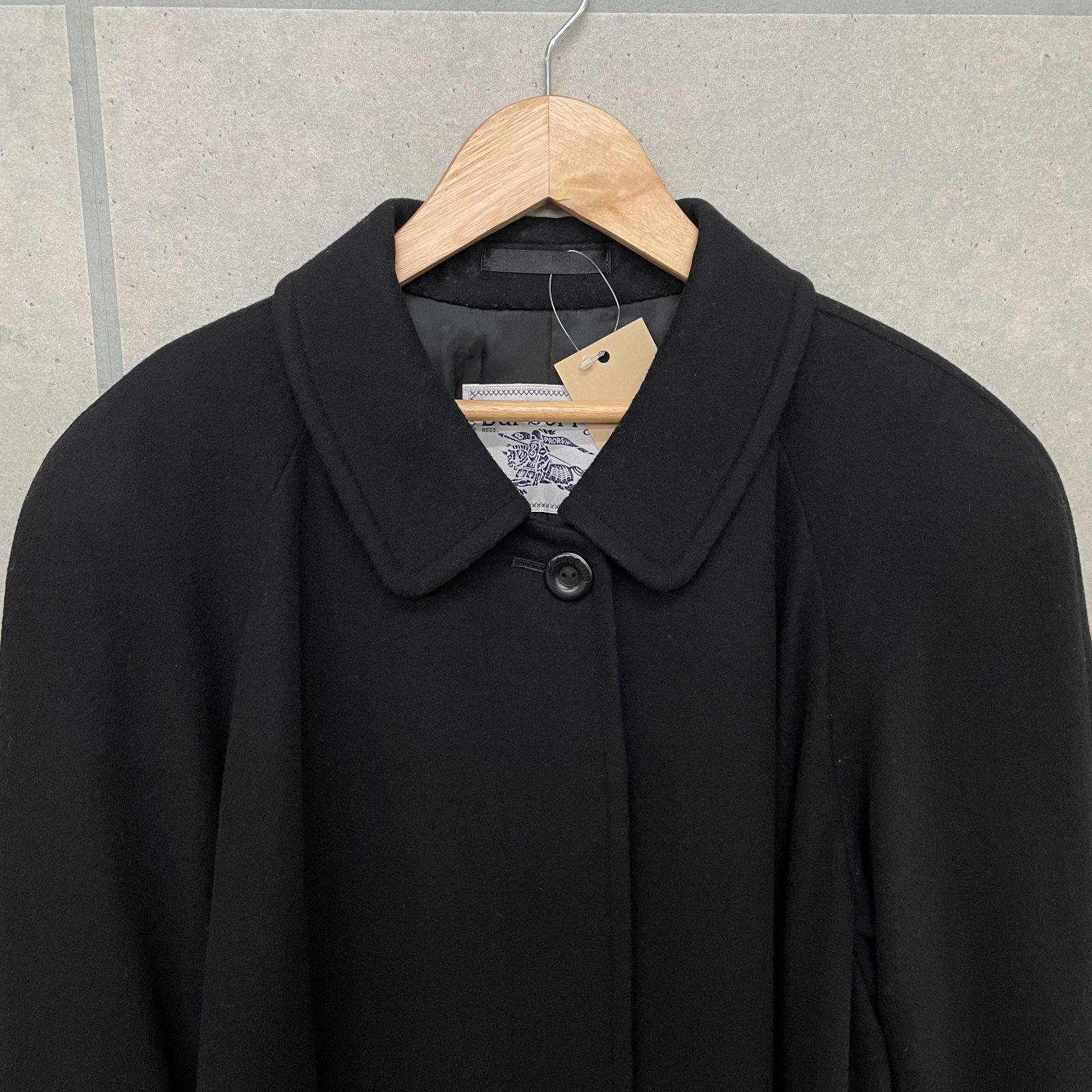 Burberrys バーバリーズ BURBERRY バーバリー カシミヤ混紡 緯糸