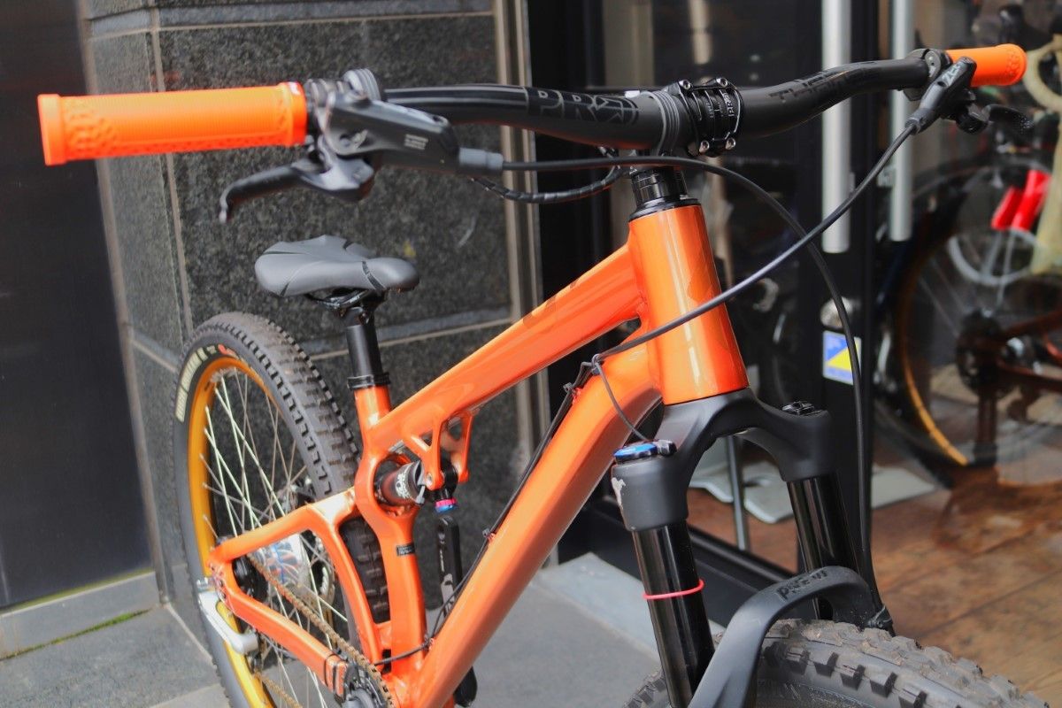 Specialized P.Slope 2018 使用僅か極上品 ダートジャンプ 柴*也様 Specialized P.Slope 2018 使用僅か極上品 ダー - メルカリ