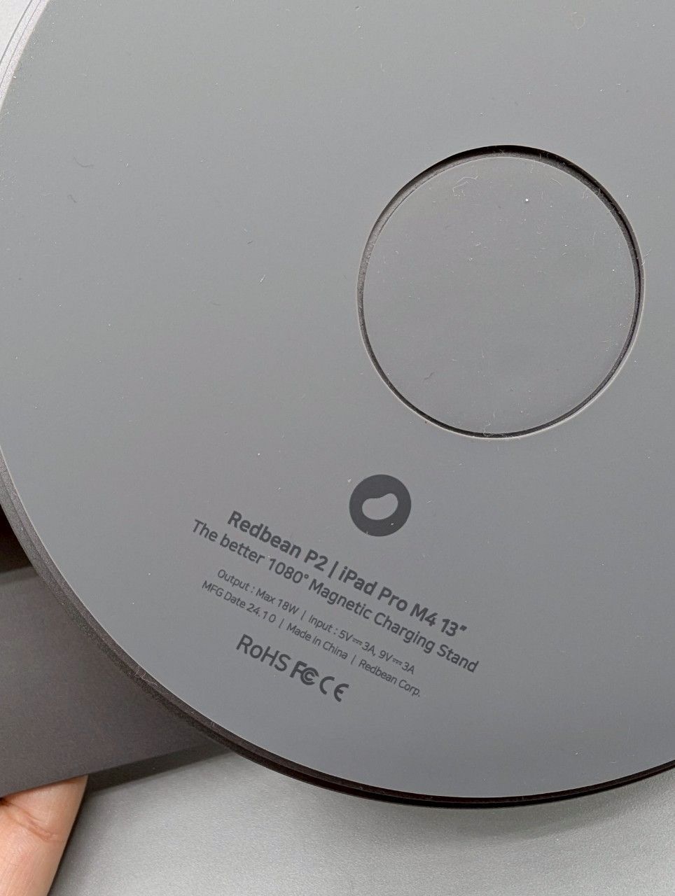 Redbean P2 iPad Pro M4対応 13インチ マグネット式ワイヤレス充電
