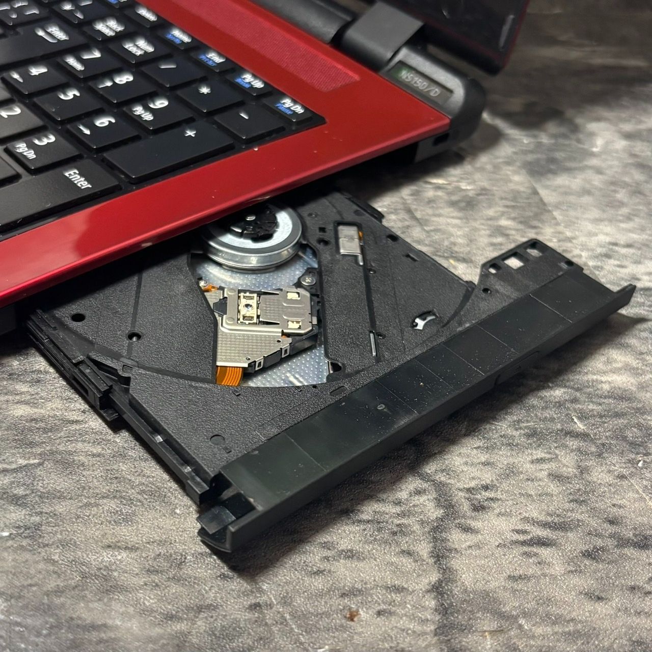 NSe1203N SSD,初期設定済ワード・エクセル・パワポすぐつかえ
