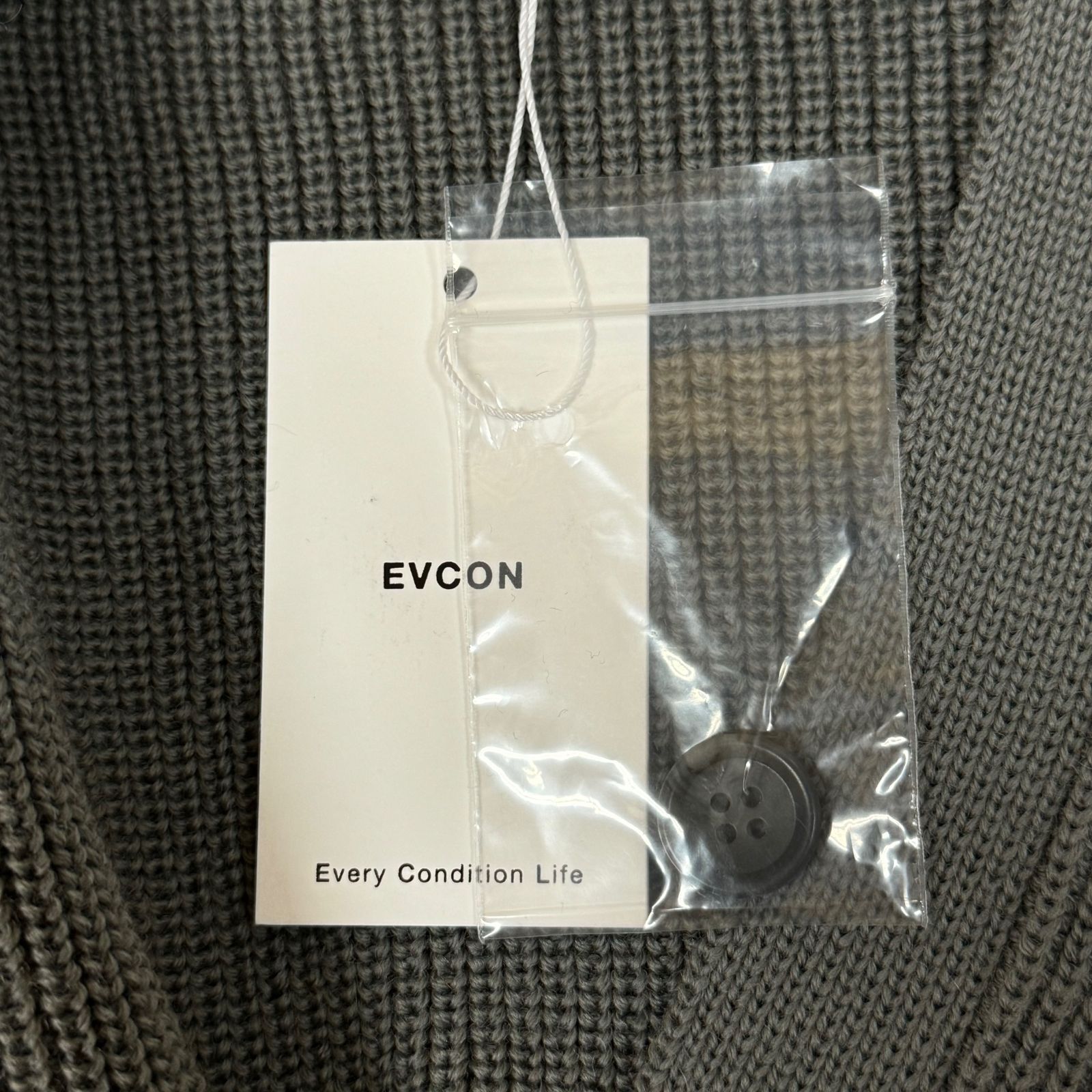 新品 定価30800円 EVCON (エビコン) / WOOL LOW GAUGE CARDIGAN 233 