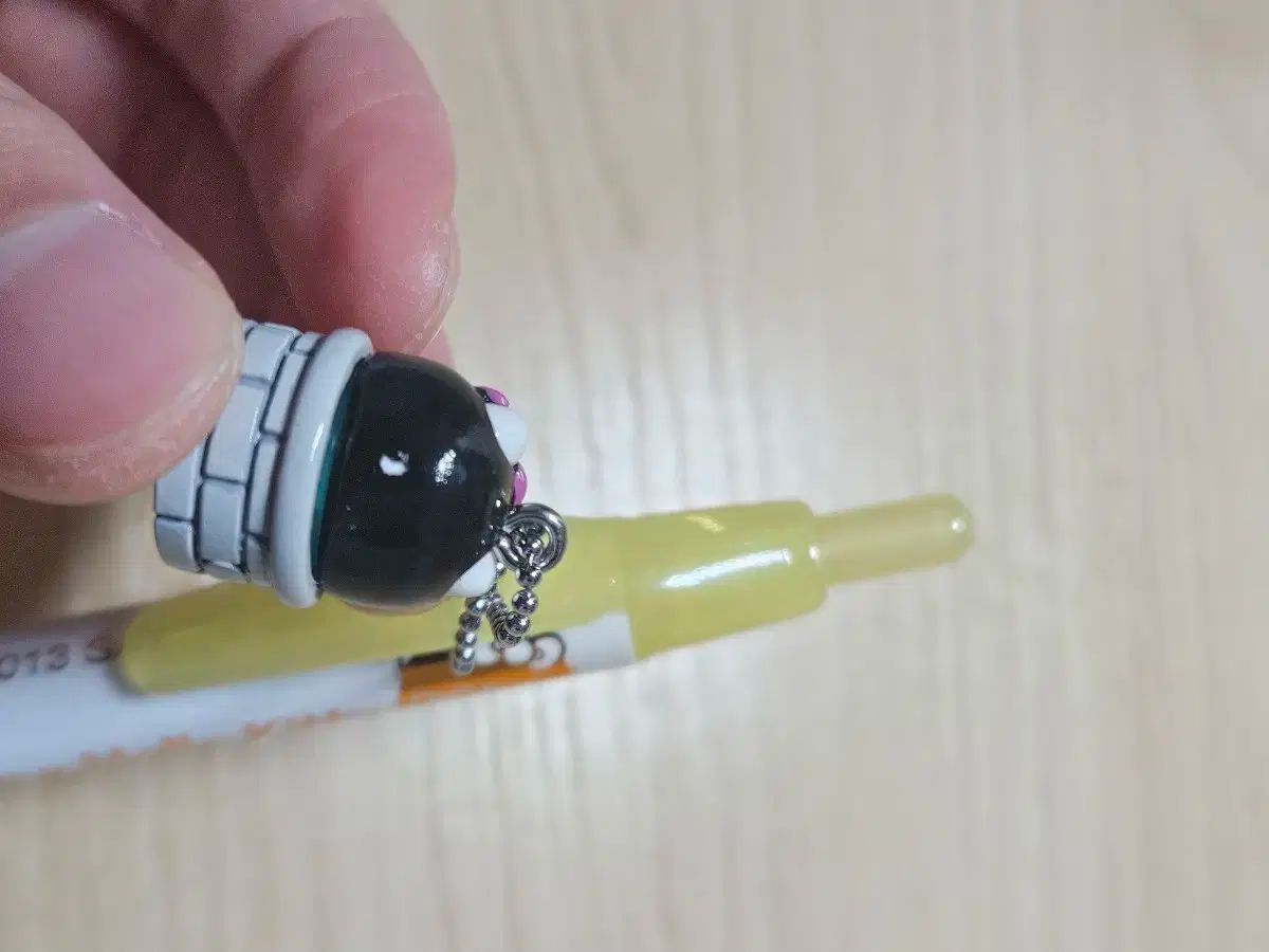 ストラップ ボールペン